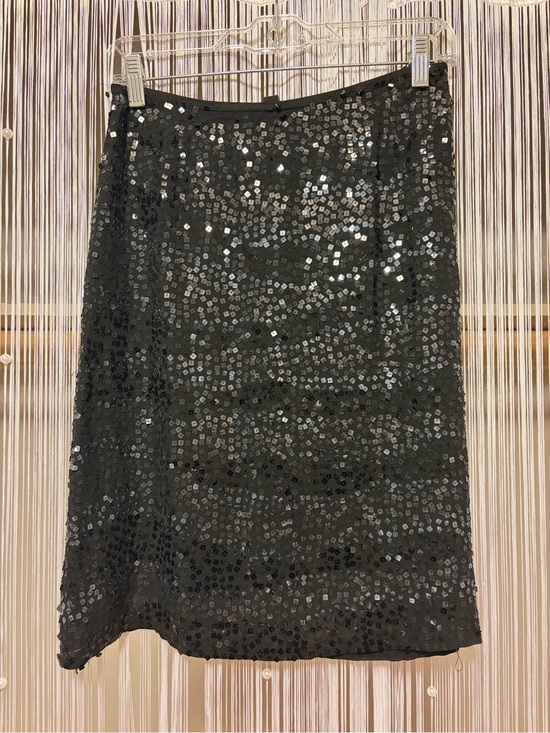 ANTONIO MELANI Dresses & Skirts - Antonio Melani Black Sequin Mid-length Skirt